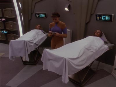 Star Trek: Deep Space Nine Screencaps "The Sons of Mogh" (S4:E15)