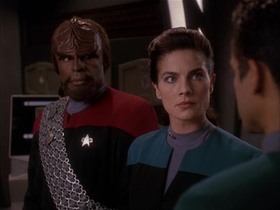 Star Trek: Deep Space Nine Screencaps "The Sons of Mogh" (S4:E15)