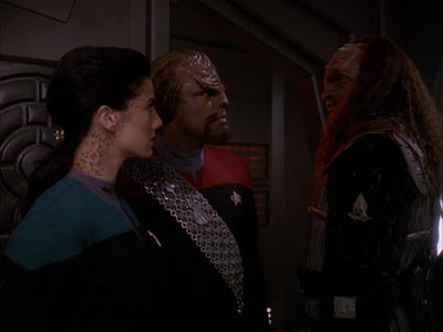 Star Trek: Deep Space Nine Screencaps "The Sons of Mogh" (S4:E15)