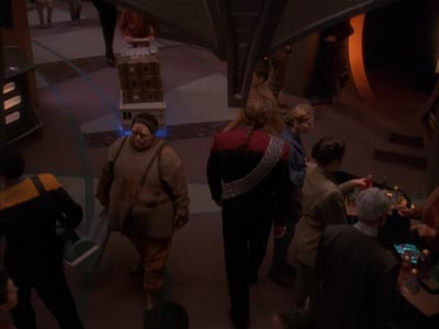 Star Trek: Deep Space Nine Screencaps "The Sons of Mogh" (S4:E15)
