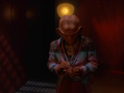Star Trek: Deep Space Nine Screencaps "Bar Association" (S4:E16)