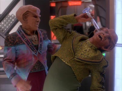 Star Trek: Deep Space Nine Screencaps "Bar Association" (S4:E16)