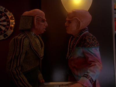 Star Trek: Deep Space Nine Screencaps "Bar Association" (S4:E16)