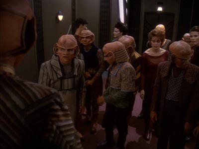 Star Trek: Deep Space Nine Screencaps "Bar Association" (S4:E16)