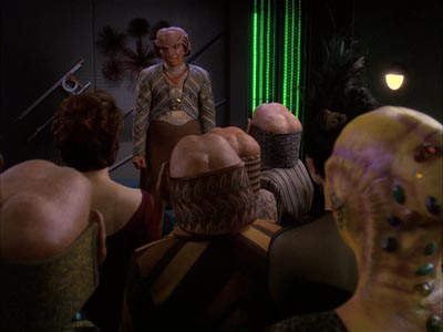 Star Trek: Deep Space Nine Screencaps "Bar Association" (S4:E16)