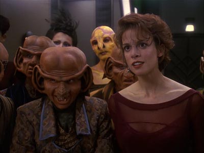 Star Trek: Deep Space Nine Screencaps "Bar Association" (S4:E16)