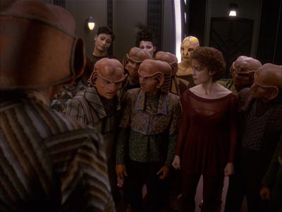 Star Trek: Deep Space Nine Screencaps "Bar Association" (S4:E16)