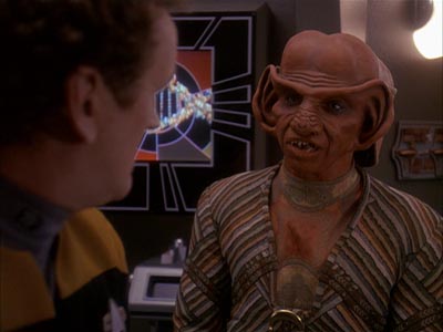 Star Trek: Deep Space Nine Screencaps "Bar Association" (S4:E16)