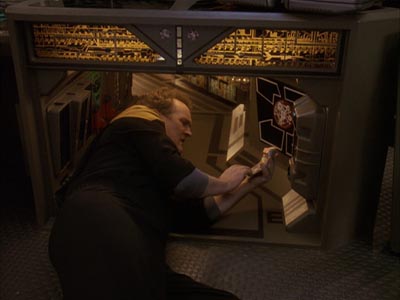 Star Trek: Deep Space Nine Screencaps "Bar Association" (S4:E16)