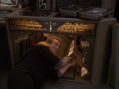 Star Trek: Deep Space Nine Screencaps "Bar Association" (S4:E16)