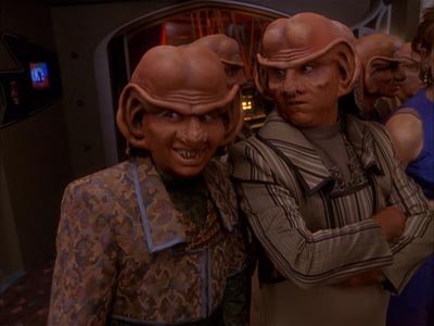 Star Trek: Deep Space Nine Screencaps "Bar Association" (S4:E16)