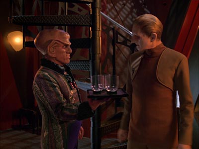 Star Trek: Deep Space Nine Screencaps "Bar Association" (S4:E16)