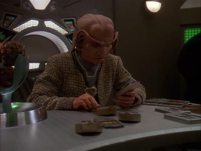 Star Trek: Deep Space Nine Screencaps "Bar Association" (S4:E16)