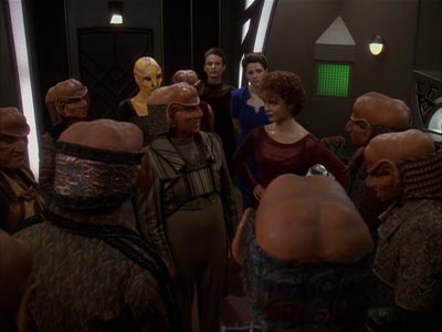 Star Trek: Deep Space Nine Screencaps "Bar Association" (S4:E16)