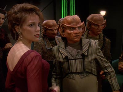 Star Trek: Deep Space Nine Screencaps "Bar Association" (S4:E16)