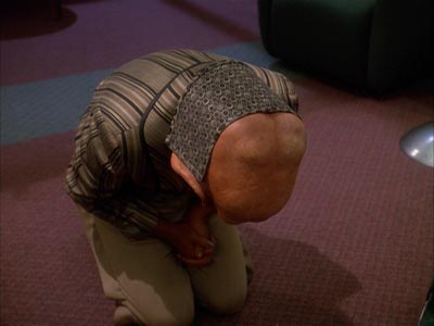 Star Trek: Deep Space Nine Screencaps "Bar Association" (S4:E16)