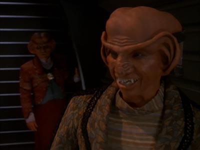 Star Trek: Deep Space Nine Screencaps "Bar Association" (S4:E16)
