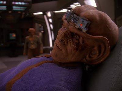 Star Trek: Deep Space Nine Screencaps "Bar Association" (S4:E16)