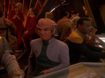 Star Trek: Deep Space Nine Screencaps "Bar Association" (S4:E16)