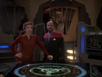 Star Trek: Deep Space Nine Screencaps "Accession" (S4:E17)