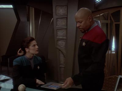 Star Trek: Deep Space Nine Screencaps "Accession" (S4:E17)