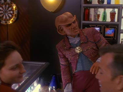 Star Trek: Deep Space Nine Screencaps "Accession" (S4:E17)