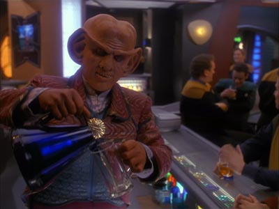 Star Trek: Deep Space Nine Screencaps "Accession" (S4:E17)