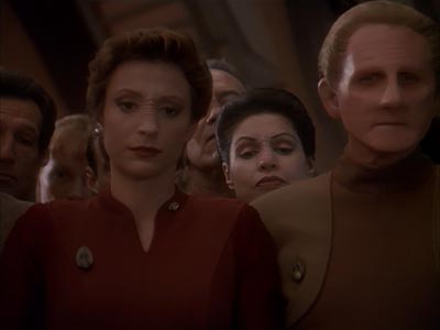 Star Trek: Deep Space Nine Screencaps "Accession" (S4:E17)