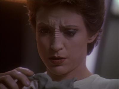 Star Trek: Deep Space Nine Screencaps "Accession" (S4:E17)