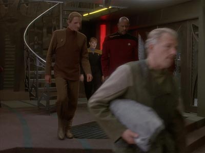 Star Trek: Deep Space Nine Screencaps "Rules of Engagement" (S4:E18)
