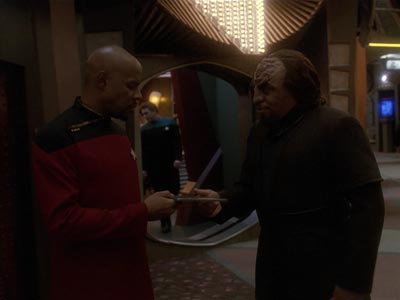 Star Trek: Deep Space Nine Screencaps "Rules of Engagement" (S4:E18)