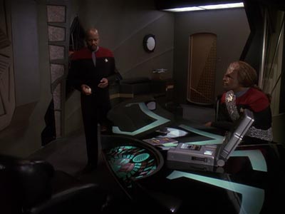 Star Trek: Deep Space Nine Screencaps "Rules of Engagement" (S4:E18)