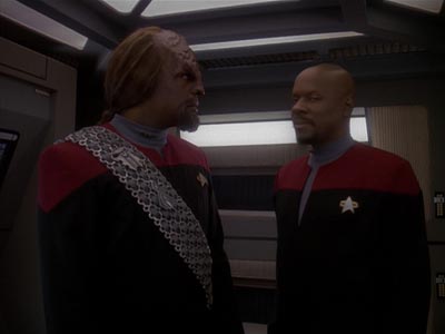 Star Trek: Deep Space Nine Screencaps "Rules of Engagement" (S4:E18)
