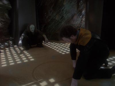 Star Trek: Deep Space Nine Screencaps "Hard Time" (S4:E19)