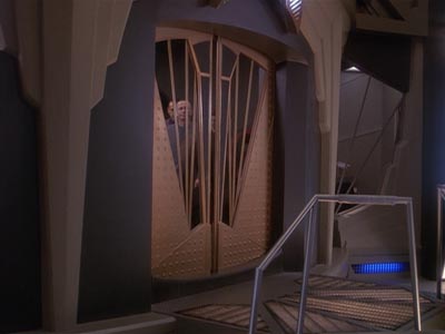 Star Trek: Deep Space Nine Screencaps "Shattered Mirror" (S4:E20)