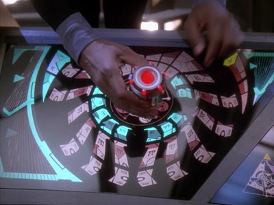 Star Trek: Deep Space Nine Screencaps "Shattered Mirror" (S4:E20)