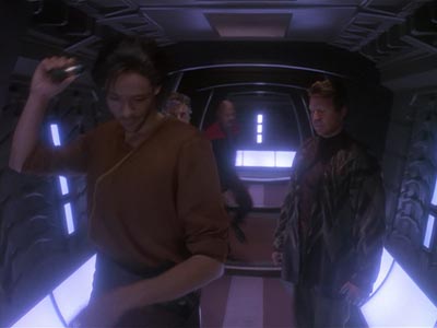 Star Trek: Deep Space Nine Screencaps "Shattered Mirror" (S4:E20)