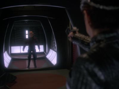 Star Trek: Deep Space Nine Screencaps "Shattered Mirror" (S4:E20)