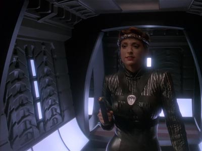 Star Trek: Deep Space Nine Screencaps "Shattered Mirror" (S4:E20)