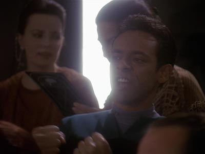 Star Trek: Deep Space Nine Screencaps "For the Cause" (S4:E22)