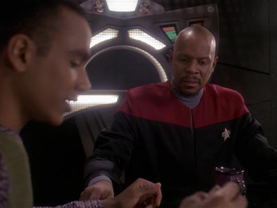 Star Trek: Deep Space Nine Screencaps "For the Cause" (S4:E22)