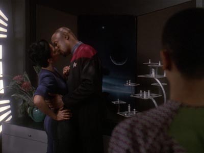 Star Trek: Deep Space Nine Screencaps "For the Cause" (S4:E22)