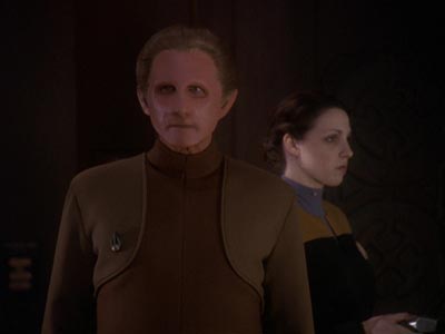 Star Trek: Deep Space Nine Screencaps "For the Cause" (S4:E22)