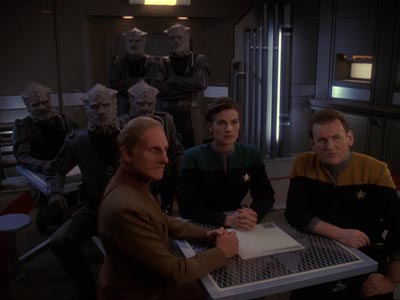Star Trek: Deep Space Nine Screencaps "To the Death" (S4:E23)