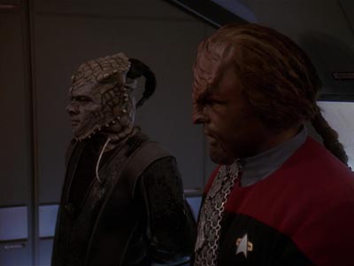 Star Trek: Deep Space Nine Screencaps "To the Death" (S4:E23)