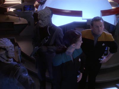 Star Trek: Deep Space Nine Screencaps "To the Death" (S4:E23)