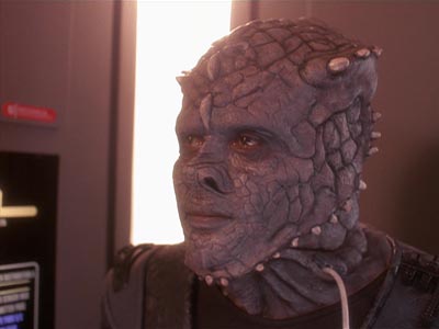 Star Trek: Deep Space Nine Screencaps "To the Death" (S4:E23)