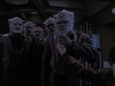 Star Trek: Deep Space Nine Screencaps "To the Death" (S4:E23)