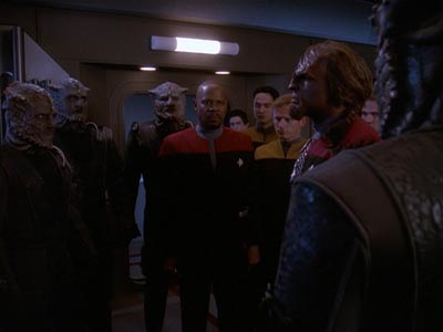 Star Trek: Deep Space Nine Screencaps "To the Death" (S4:E23)