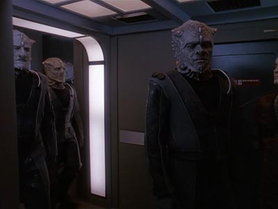 Star Trek: Deep Space Nine Screencaps "To the Death" (S4:E23)